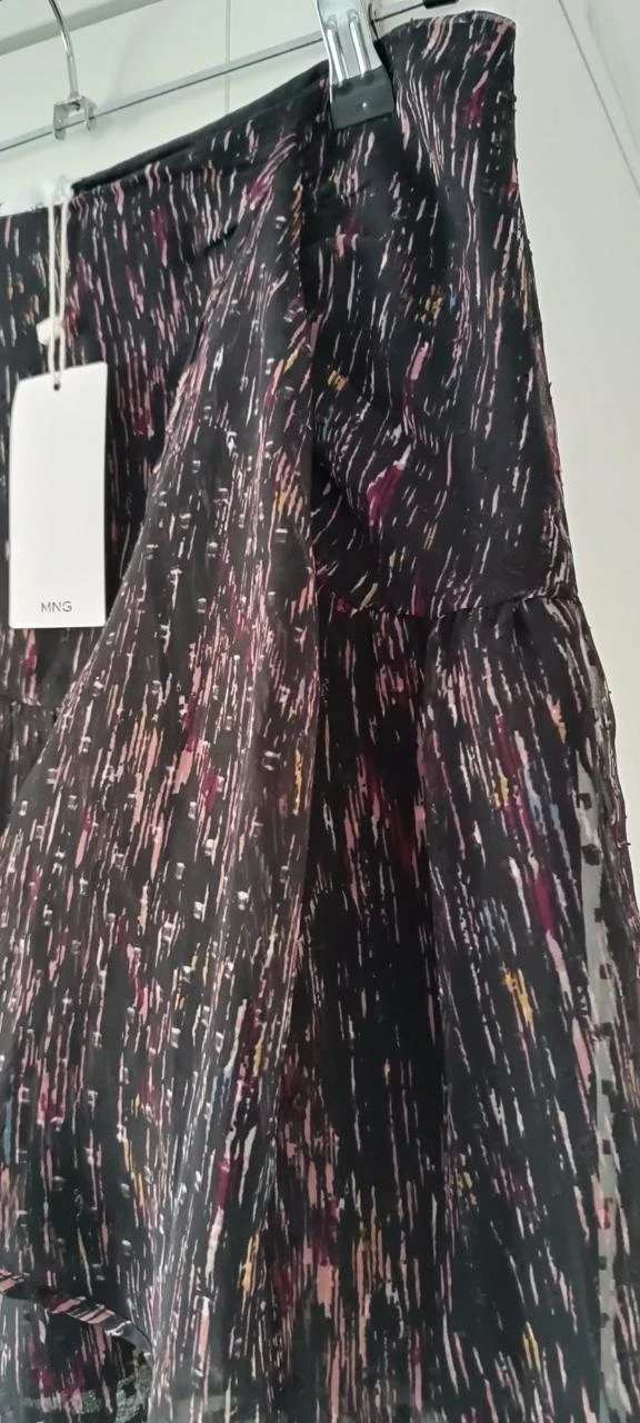 Minifalda Mango con volante pareo-Talla M (marca L, pero da poca talla) – photo 4